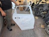 Oto Çıkma Parça / Volkswagen / Polo / Kaporta & Karoser / Sol Arka Kapı / Çıkma Parça 