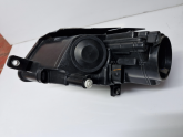 Oto Çıkma Parça / Volkswagen / Passat / Far & Stop / Sağ Ön Far / Sıfır Parça 