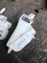 Oto Çıkma Parça / Renault / Scenic / Oto Cam / Su Bidonu / Çıkma Parça 