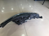 Oto Çıkma Parça / Toyota / Avensis / Far & Stop / Sol Ön Far / Çıkma Parça 