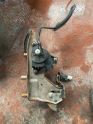 Oto Çıkma Parça / Renault / Clio / Koltuk & Döşeme / Pedal / Çıkma Parça 