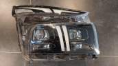 Oto Çıkma Parça / Hyundai / Santa Fe / Far & Stop / Sağ Ön Far / Çıkma Parça 