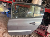 Oto Çıkma Parça / Renault / Megane / Kaporta & Karoser / Sağ Arka Kapı / Çıkma Parça 