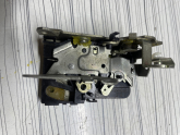 Oto Çıkma Parça / Renault / Megane / Kaporta & Karoser / Kapı Kilidi / Çıkma Parça 