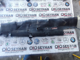 Oto Çıkma Parça / Seat / Leon / Oto Cam / Ön Cam Izgarası / Çıkma Parça 