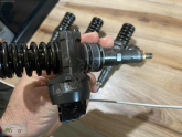 Oto Çıkma Parça / Volkswagen / Caddy / Motor / Enjektör / Çıkma Parça 
