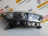 Oto Çıkma Parça / Renault / Captur / Far & Stop / Sağ Ön Far / Çıkma Parça 