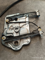Oto Çıkma Parça / Nissan / Qashqai / Oto Cam / Cam Krikosu / Çıkma Parça 