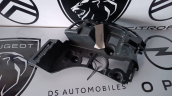 Oto Çıkma Parça / Opel / Grandland X / Tampon / Tampon Braketi / Çıkma Parça 