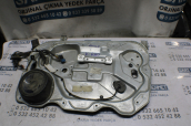 Oto Çıkma Parça / Ford / Focus / Oto Cam / Cam Krikosu / Çıkma Parça 
