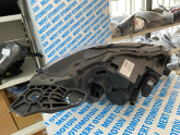 Oto Çıkma Parça / Peugeot / 208 / Far & Stop / Sol Ön Far / Çıkma Parça 