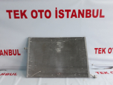 Oto Çıkma Parça / Mercedes / C Serisi / Radyatör / Klima Radyatörü / Çıkma Parça 