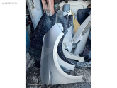 Oto Çıkma Parça / Renault / Megane / Kaporta & Karoser / Sol Ön Çamurluk / Çıkma Parça 