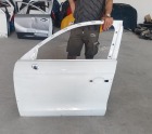 AUDİ A1 BEYAZ SOL ÖN KAPI ORJINAL BOYASIZ LOKALLİK