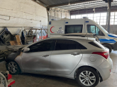 HYUNDAİ İ30 2013 1.6 CRDİ DİZEL 191000 KM-OTOMATİK ÖNDEN HASARLI