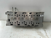 Oto Çıkma Parça / Renault / Megane / Motor / Silindir Kapağı / Çıkma Parça 