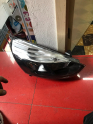 Oto Çıkma Parça / Renault / Clio / Far & Stop / Sağ Ön Far / Çıkma Parça 