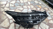 Oto Çıkma Parça / Nissan / Qashqai / Far & Stop / Sağ Ön Far / Çıkma Parça 