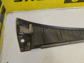 Oto Çıkma Parça / Renault / Megane / Oto Cam / Ön Cam Izgarası / Çıkma Parça 