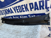 Oto Çıkma Parça / Dacia / Sandero / Oto Cam / Ön Cam Izgarası / Çıkma Parça 
