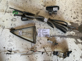 Oto Çıkma Parça / Toyota / Corolla / Oto Cam / Kapı Camları / Çıkma Parça 