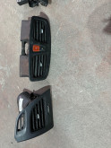 Oto Çıkma Parça / Renault / Fluence / Kalorifer / Kalorifer Izgarası / Çıkma Parça 