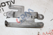 Oto Çıkma Parça / Mercedes / E Serisi / Motor / Bağlantı Braketi / Çıkma Parça 