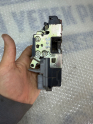 Oto Çıkma Parça / Peugeot / 306 / Kaporta & Karoser / Kapı Kilidi / Çıkma Parça 