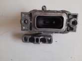 Oto Çıkma Parça / Volkswagen / Jetta / Motor / Takozu & Kulağı / Çıkma Parça 
