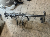 Oto Çıkma Parça / Renault / Megane / Tampon / Ön Koruma Demiri / Çıkma Parça 