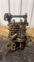 Oto Çıkma Parça / Volkswagen / Passat / Motor / Silindir Kapağı / Çıkma Parça 