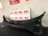 Oto Çıkma Parça / Audi / A3 / Oto Cam / Ön Cam Izgarası / Çıkma Parça 