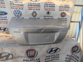 Hyundai Elantra bagaj kapağı