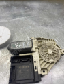 Oto Çıkma Parça / Volkswagen / Passat / Oto Cam / Cam Motoru / Çıkma Parça 
