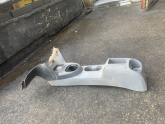 Oto Çıkma Parça / Volkswagen / Caddy / Koltuk & Döşeme / Orta Konsol / Çıkma Parça 