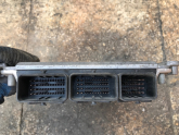 Oto Çıkma Parça / Opel / Vivaro / Beyin / Motor Beyni / Çıkma Parça 