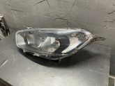 Oto Çıkma Parça / Ford / Tourneo Courier / Far & Stop / Sol Ön Far / Çıkma Parça 