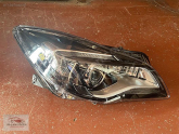 Oto Çıkma Parça / Opel / Insignia / Far & Stop / Sağ Ön Far / Çıkma Parça 