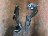 Oto Çıkma Parça / Renault / Scenic / Kaporta & Karoser / Kaput Menteşesi / Çıkma Parça 