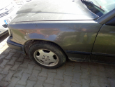 Mercedes w124 kasa sol ön çamurluk