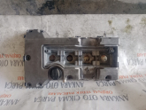 Oto Çıkma Parça / Mercedes / 200 / Motor / Külbütör Kapağı / Çıkma Parça 