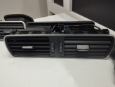 Oto Çıkma Parça / Volkswagen / Passat / Kalorifer / Kalorifer Izgarası / Çıkma Parça 