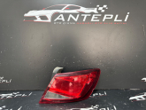 SEAT LEON SAĞ STOP LAMBASI 2013-2016 ÇIKMA