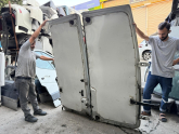 Oto Çıkma Parça / Renault / Master / Arma & Yazı / Bagaj Arması / Çıkma Parça 