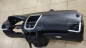 Oto Çıkma Parça / Peugeot / 206 / Göğüslük & Torpido / Komple Torpido / Çıkma Parça 