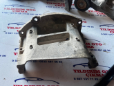 Oto Çıkma Parça / Toyota / Corolla / Motor / Bağlantı Braketi / Çıkma Parça 