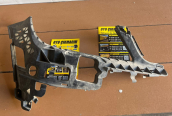 MERCEDES W204 SAĞ ÖN TAMPON BRAKETİ A2048850865