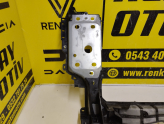Oto Çıkma Parça / Renault / Megane / Kaporta & Karoser / Ön Panel / Çıkma Parça 