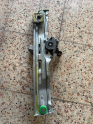 Oto Çıkma Parça / Fiat / Egea / Oto Cam / Cam Krikosu / Çıkma Parça 