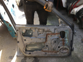 Oto Çıkma Parça / Nissan / Sunny / Kaporta & Karoser / Sol Ön Kapı / Çıkma Parça 